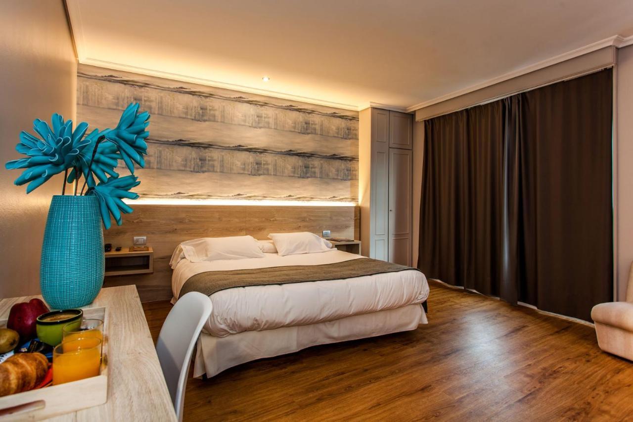 Hospedium Hotel La Marina Costa Da Morte ثي المظهر الخارجي الصورة