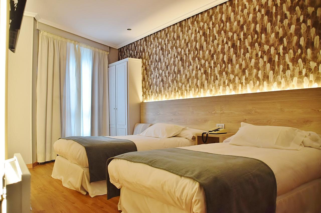 Hospedium Hotel La Marina Costa Da Morte ثي المظهر الخارجي الصورة