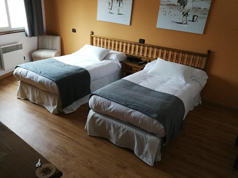 Hospedium Hotel La Marina Costa Da Morte ثي المظهر الخارجي الصورة