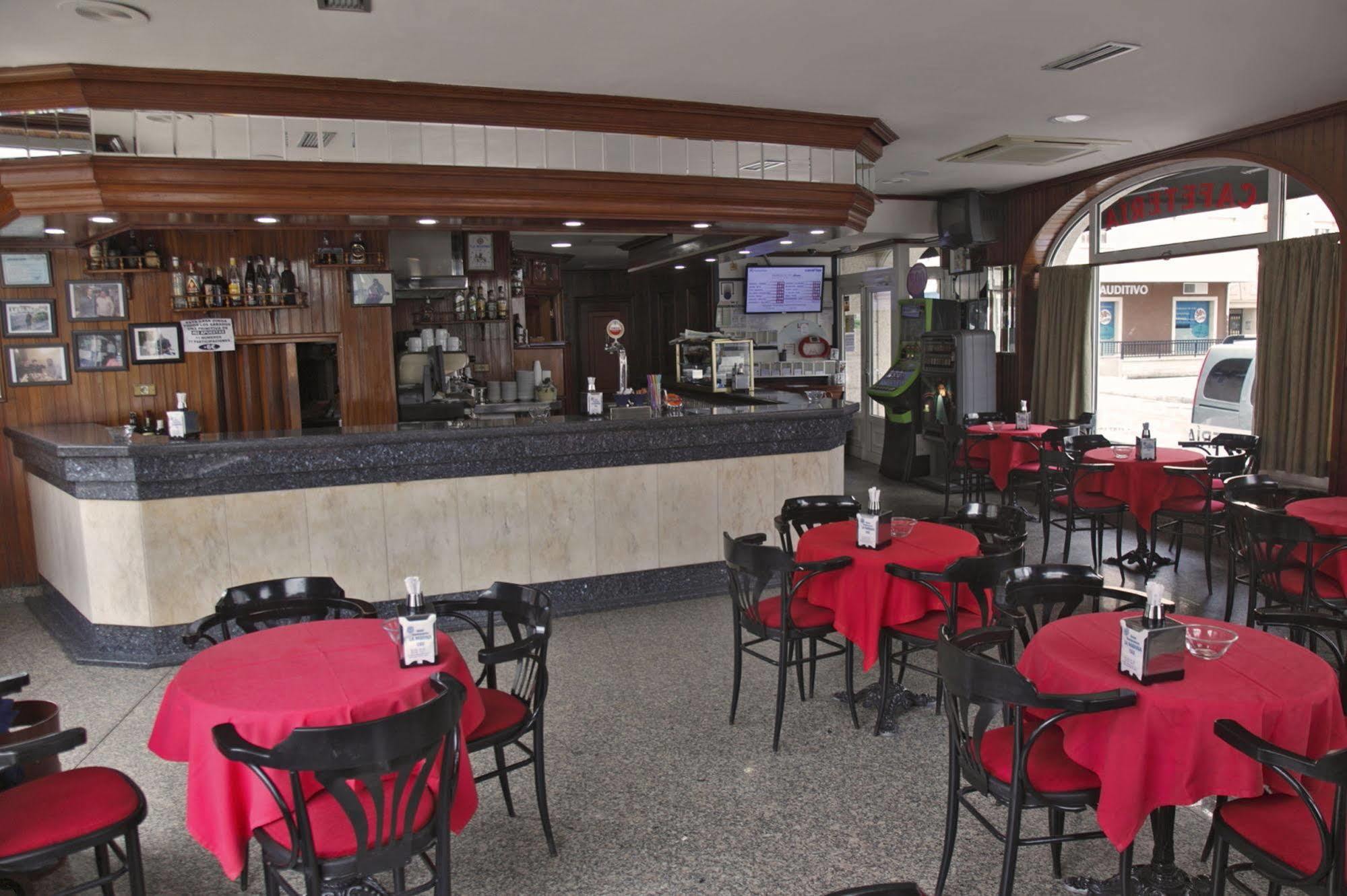 Hospedium Hotel La Marina Costa Da Morte ثي المظهر الخارجي الصورة