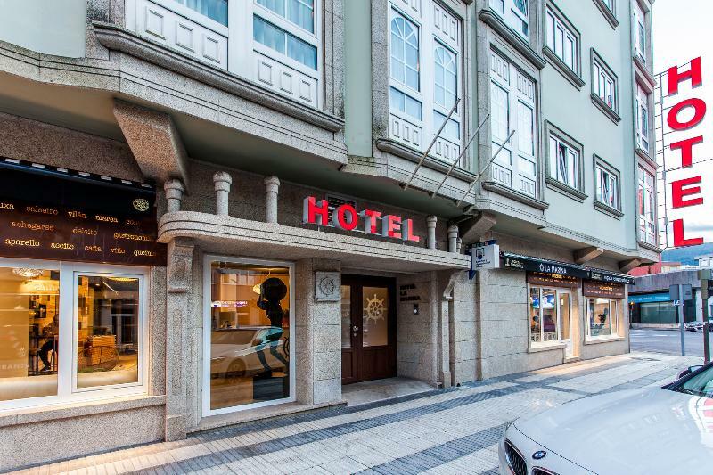 Hospedium Hotel La Marina Costa Da Morte ثي المظهر الخارجي الصورة